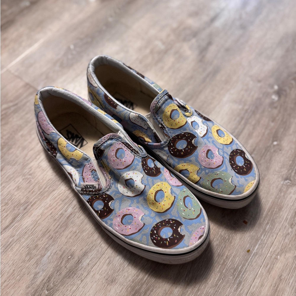 Slip On Donut Vans Customs